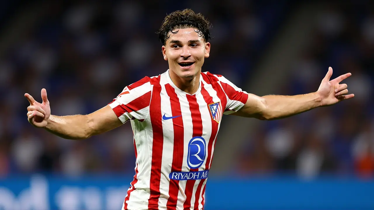 Simeone confirms Arsenal, PSG, Barcelona want Julian Alvarez